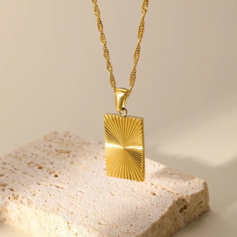 Lavish Giftz Elegant Edge Pendant Necklace