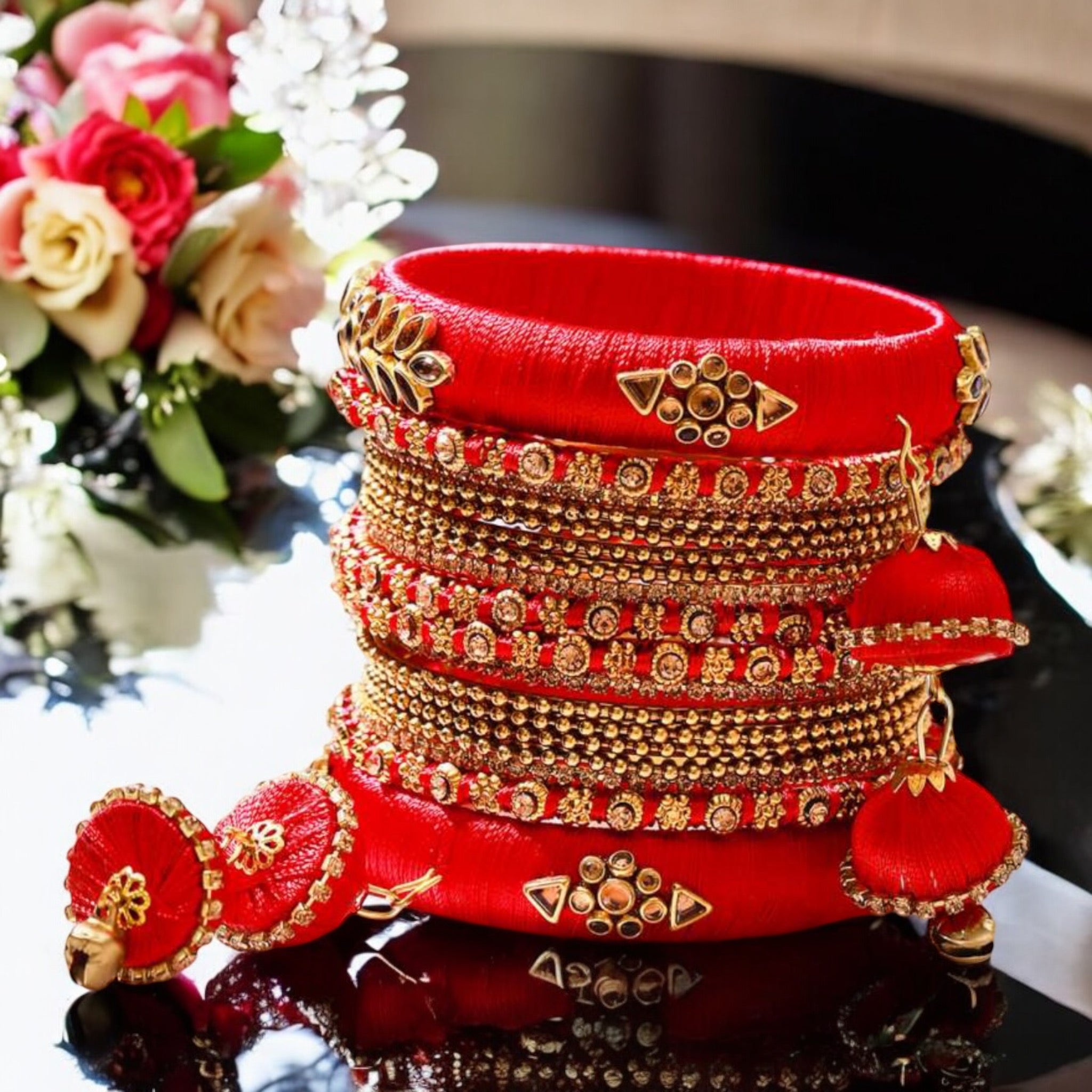 Lavish Giftz Set Of 18 Red & Golden Thread Bangles