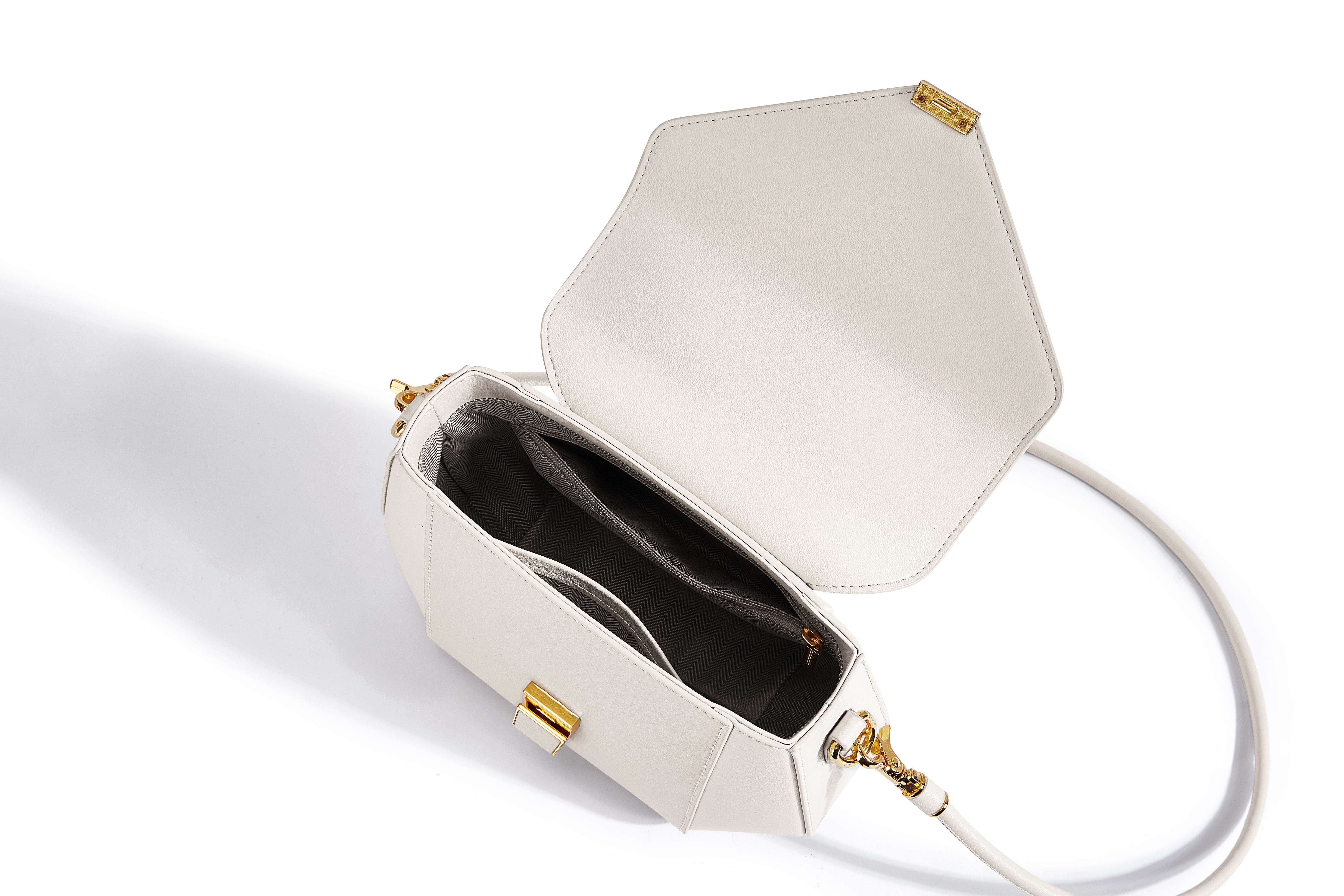 Lavish Giftz White Sophisticated Shoulder Bag with Dual Style Straps