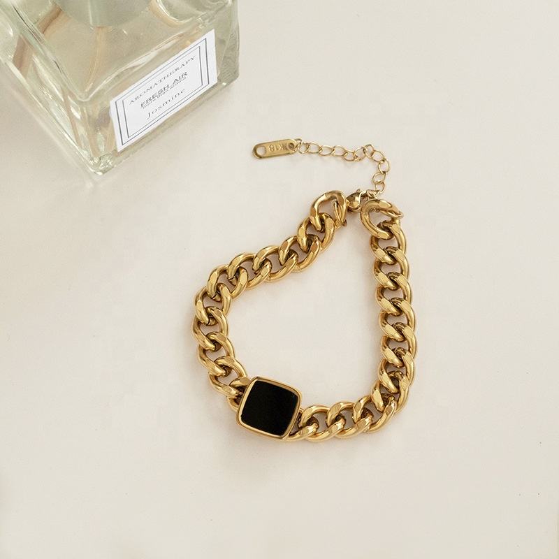 Elegant Noir Cuban Chain Bracelet